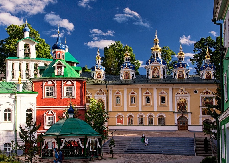 Полоцк- Псково-Печерский монастырь (осень-весна)